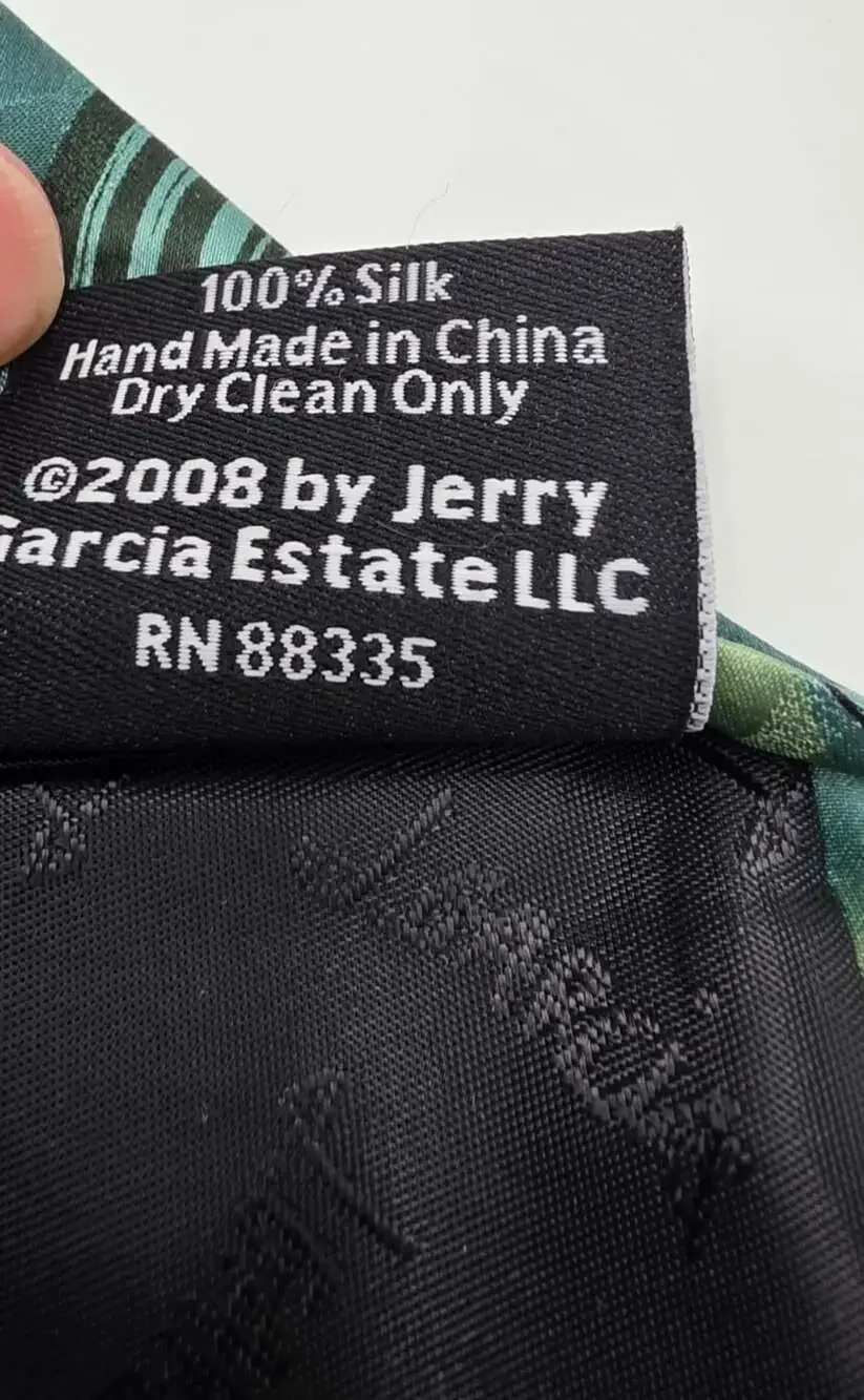 Jerry J Garcia  100% Silk Tie Duckworm Collection 46 green Necktie